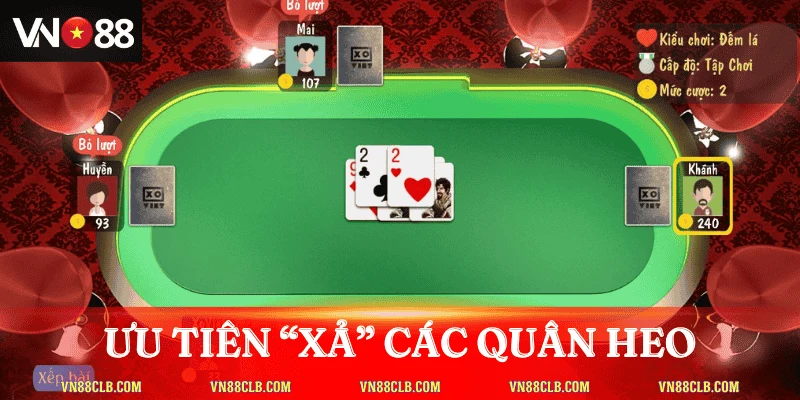 cach-danh-bai-tien-len-uu-tien-xa-heo